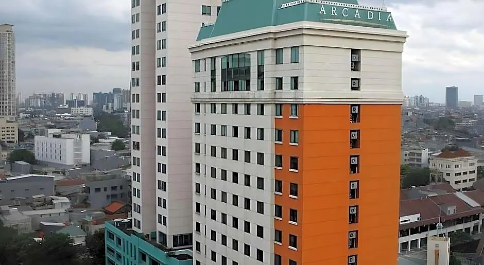 Horison Arcadia Mangga Dua-1